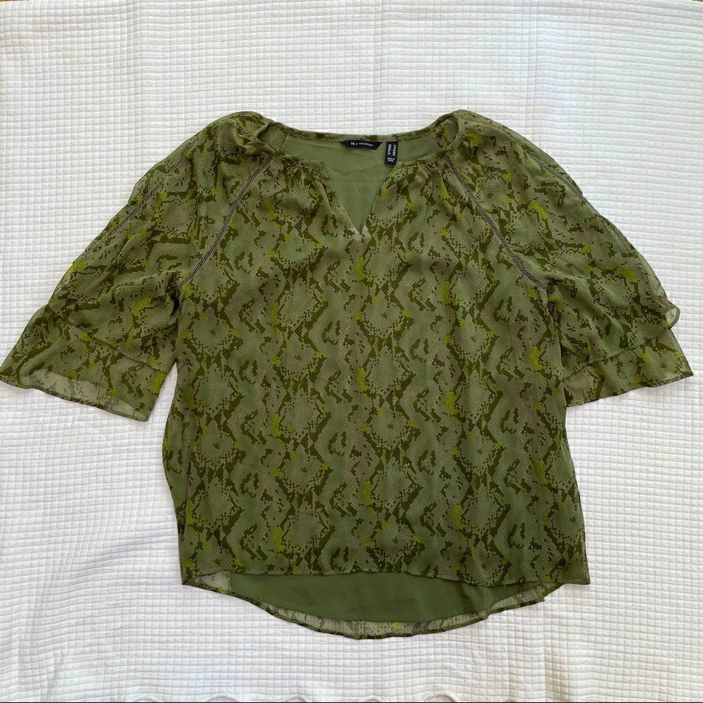 H by Halston QVC size 14 green snakeskin top sheer